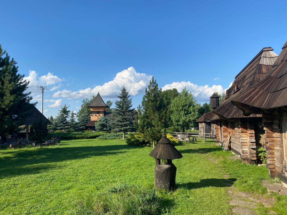 Grod Pedzikow Hotell Chęciny Exteriör bild