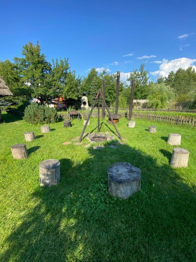 Grod Pedzikow Hotell Chęciny Exteriör bild