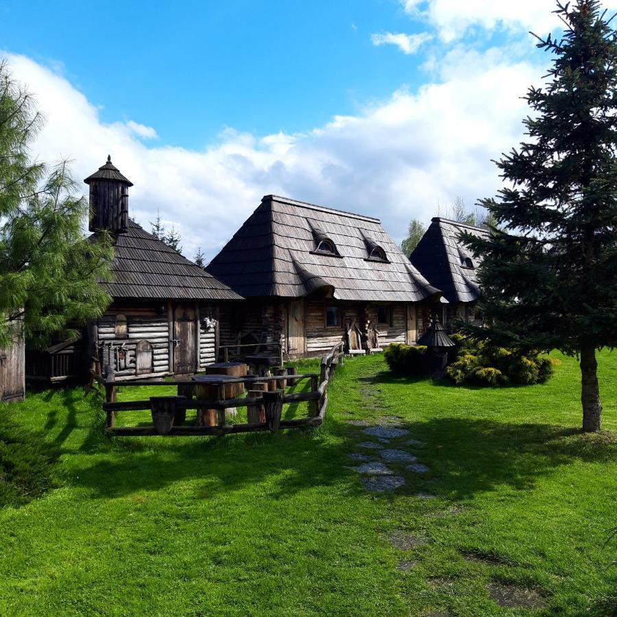 Grod Pedzikow Hotell Chęciny Exteriör bild